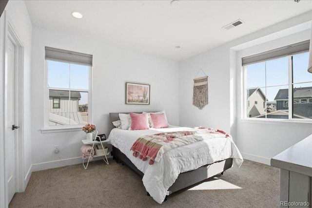 9252 Star Streak Circle, Littleton, CO 80125