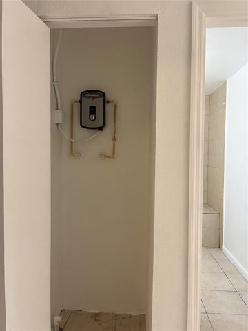 319 NW 7th Street, Pompano Beach, FL 33060