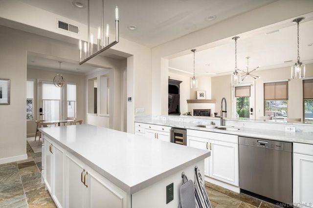 7425 Rancho Cabrillo Trail, San Diego, CA 92127