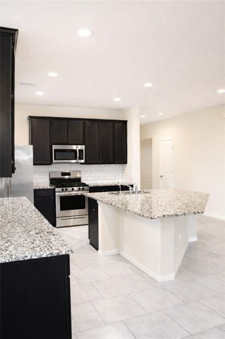 2923 Vales Point Drive, Fresno, TX 77545