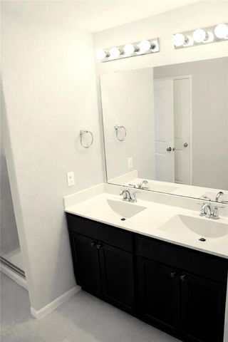 2923 Vales Point Drive, Fresno, TX 77545