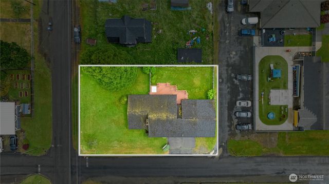 106 Jefferson Street, South Bend, WA 98586