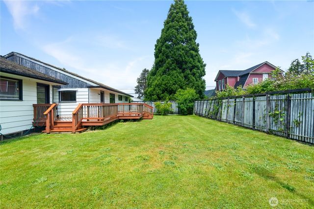 106 Jefferson Street, South Bend, WA 98586