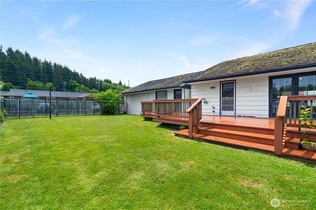106 Jefferson Street, South Bend, WA 98586