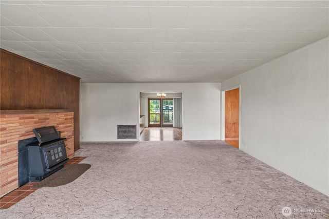 106 Jefferson Street, South Bend, WA 98586