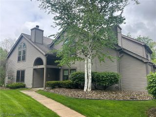 4056 Saint Andrews Court 1, Canfield, OH 44406