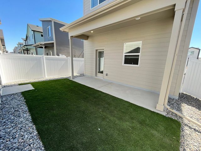 3901 Kenai St, Evans, CO 80620