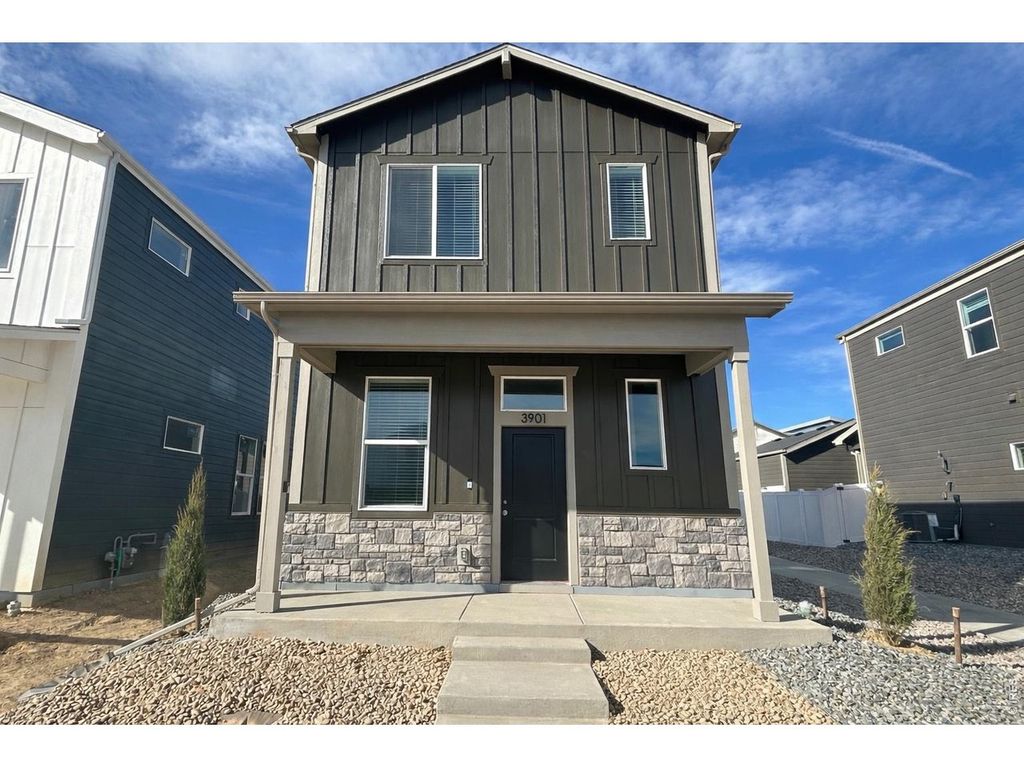 3901 Kenai St, Evans, CO 80620