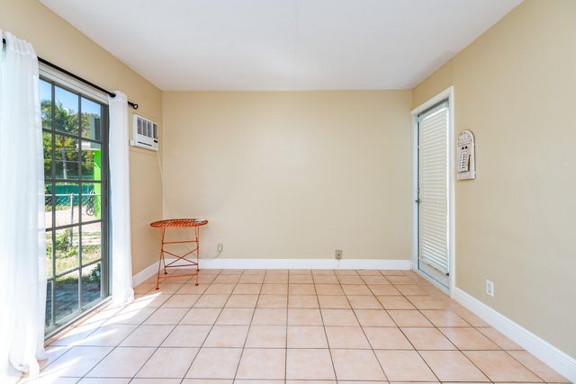 354 Manchester Street, Boca Raton, FL 33487