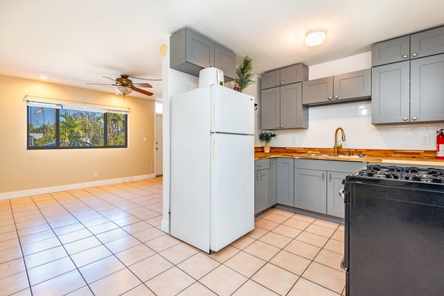 354 Manchester Street, Boca Raton, FL 33487