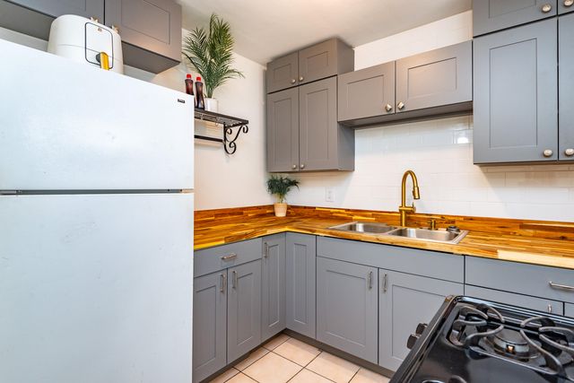 354 Manchester Street, Boca Raton, FL 33487