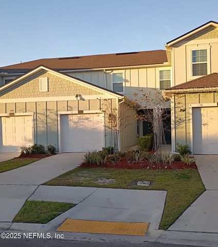 8995 GIFFORD Drive, Jacksonville, FL 32220