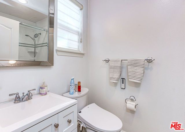 716 Amy Lane, Redondo Beach, CA 90278