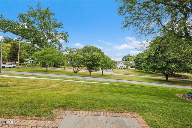 805 Hillrise Boulevard, Johnson City, TN 37601