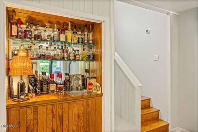 805 Hillrise Boulevard, Johnson City, TN 37601