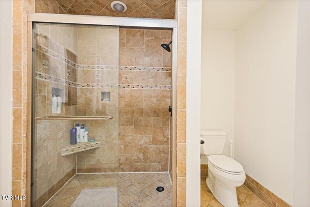 805 Hillrise Boulevard, Johnson City, TN 37601