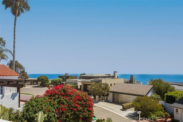 2 Camel Point, Laguna Beach, CA 92651