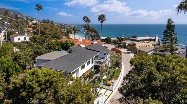 2 Camel Point, Laguna Beach, CA 92651