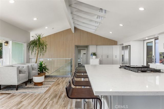 2 Camel Point, Laguna Beach, CA 92651