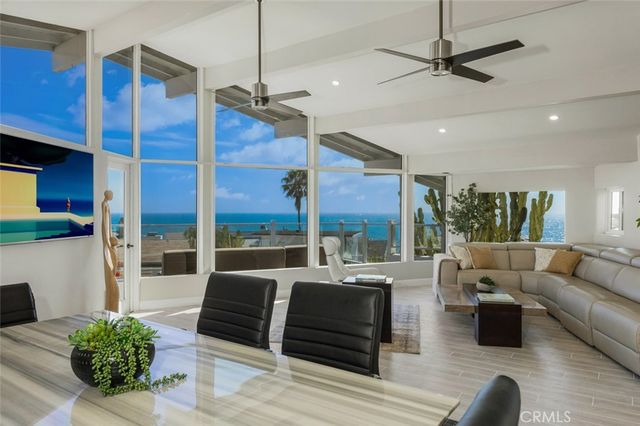 2 Camel Point, Laguna Beach, CA 92651