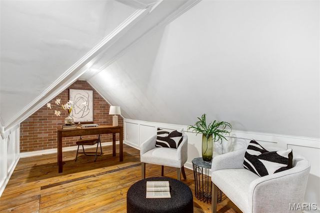 6031 Lansdowne Avenue, St Louis, MO 63109