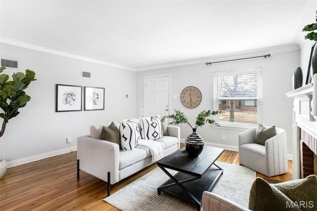 6031 Lansdowne Avenue, St Louis, MO 63109