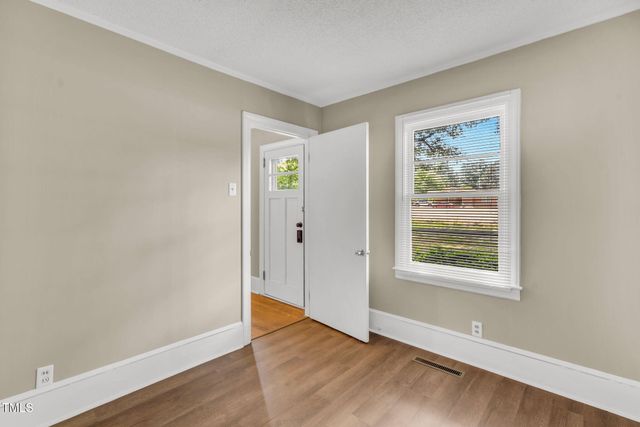 2677 Nc-39, Henderson, NC 27537