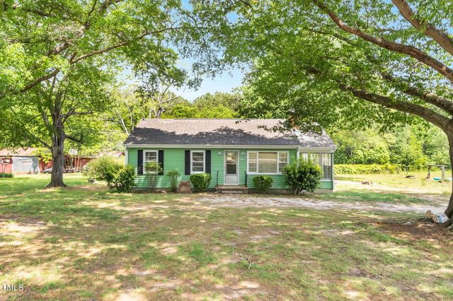 2677 Nc-39, Henderson, NC 27537