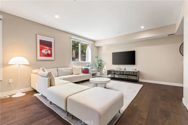 39 S Los Robles Avenue 3001, Pasadena, CA 91101