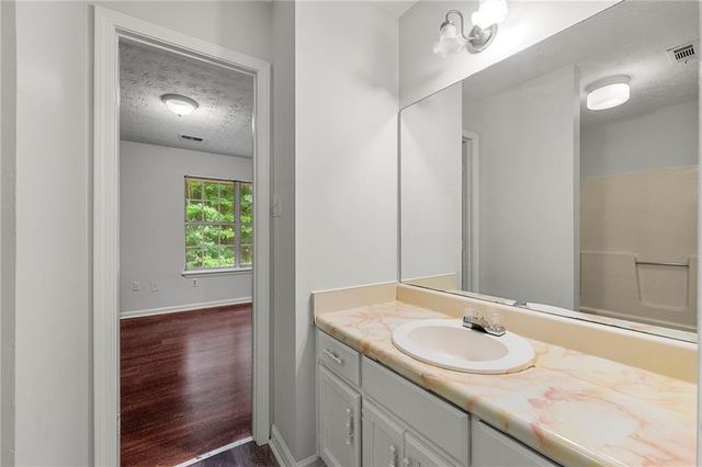 2575 Picardy N Circle B, Atlanta, GA 30349