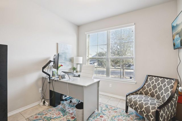 212 Spanish Foal TRL, Georgetown, TX 78626