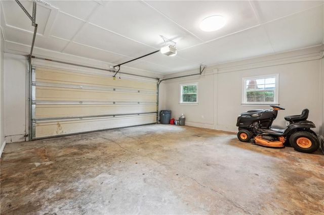 798 Bankshire Drive, Suwanee, GA 30024