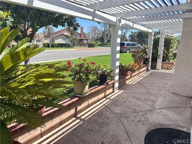 27686 Via Turina, Mission Viejo, CA 92692