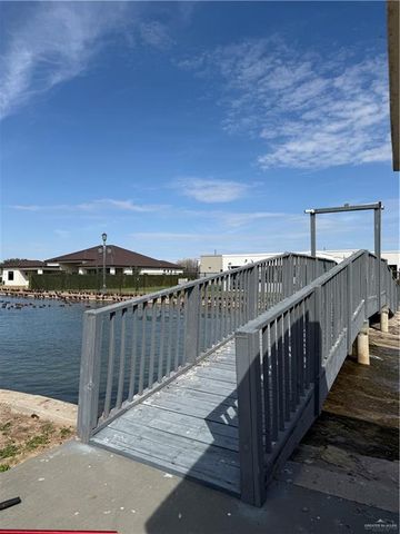 1518 Serengeti Way, Weslaco, TX 78596