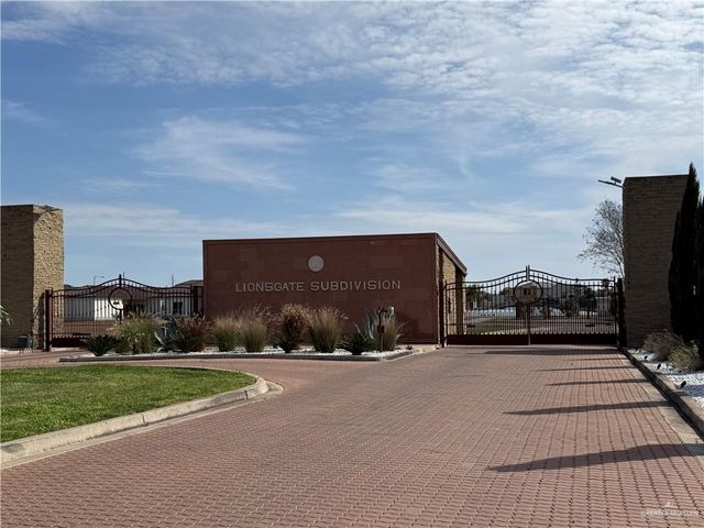 1518 Serengeti Way, Weslaco, TX 78596