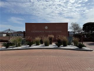 1518 Serengeti Way, Weslaco, TX 78596