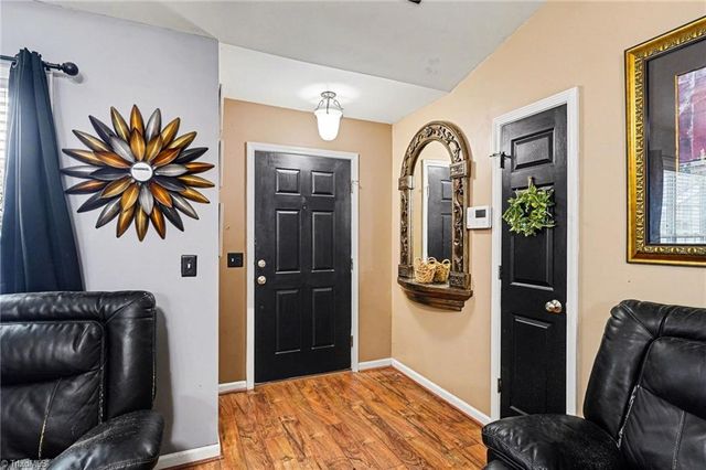 1821 Pope Hill Court, Kernersville, NC 27284