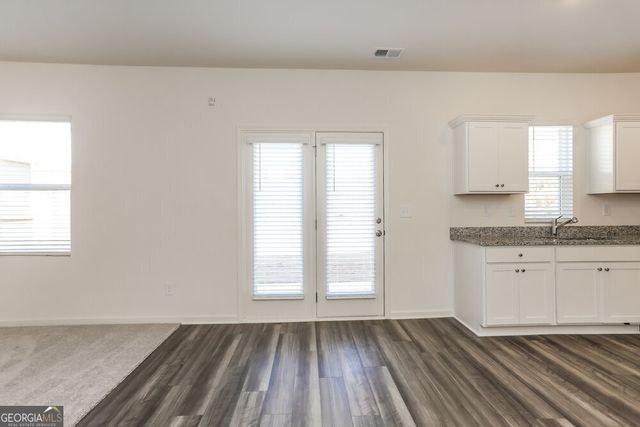 7651 Saffron Avenue, Covington, GA 30014