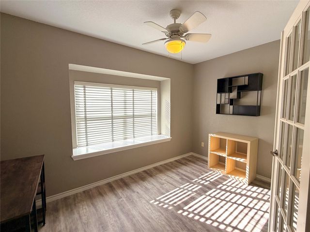 5614 Wedgefield Road, Granbury, TX 76049