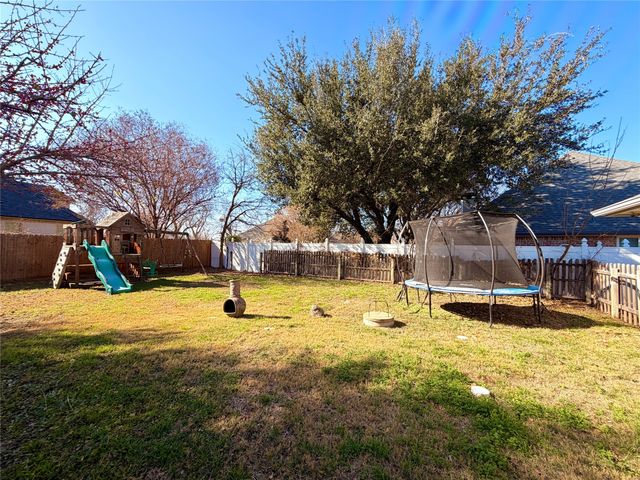 5614 Wedgefield Road, Granbury, TX 76049
