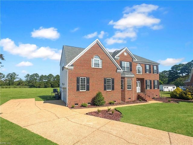 11 Pheasant DR, Poquoson, VA 23662