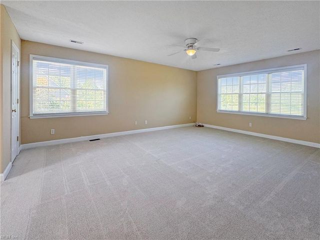 11 Pheasant DR, Poquoson, VA 23662