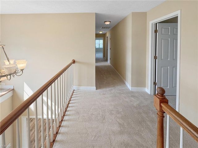 11 Pheasant DR, Poquoson, VA 23662