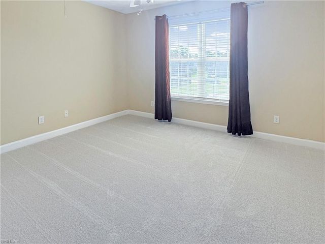 11 Pheasant DR, Poquoson, VA 23662