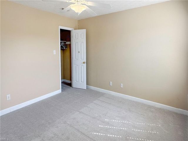 11 Pheasant DR, Poquoson, VA 23662