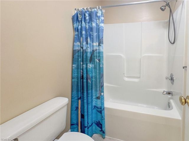 11 Pheasant DR, Poquoson, VA 23662