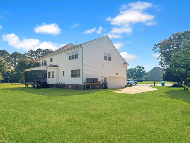 11 Pheasant DR, Poquoson, VA 23662