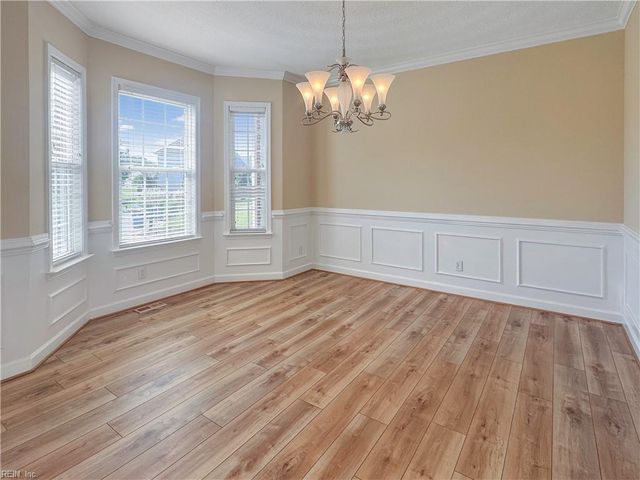 11 Pheasant DR, Poquoson, VA 23662
