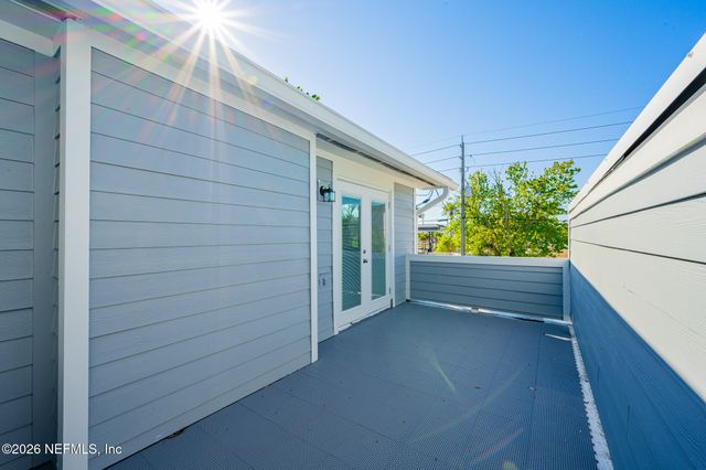 597 STURDIVANT Avenue, Atlantic Beach, FL 32233