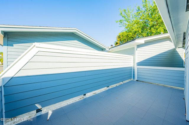 597 STURDIVANT Avenue, Atlantic Beach, FL 32233